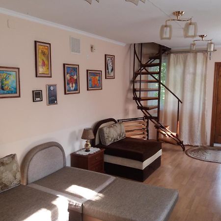 Hotel "Arttrakt" Lvov Exteriér fotografie